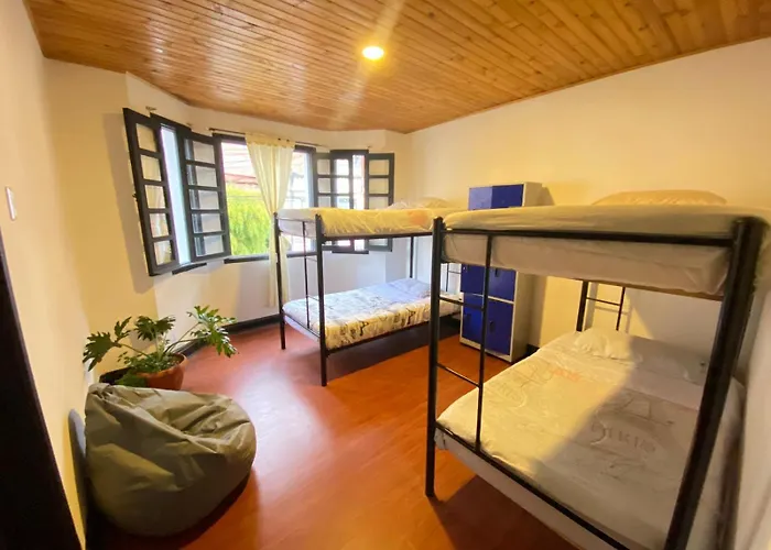 Casa Blanca Hostel
