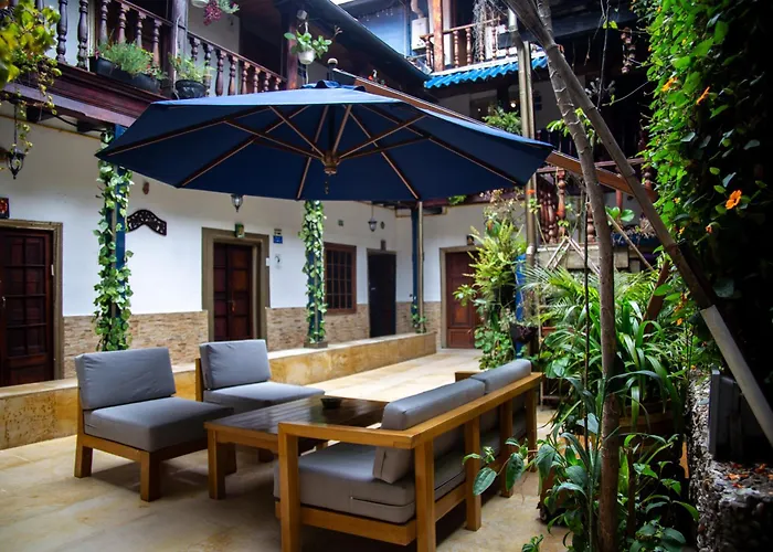 Casa Reina Hostel