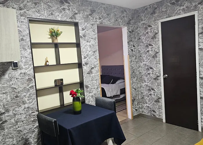 Roma House N- Suite Campin Movistar Ministerios Simon Bolivar