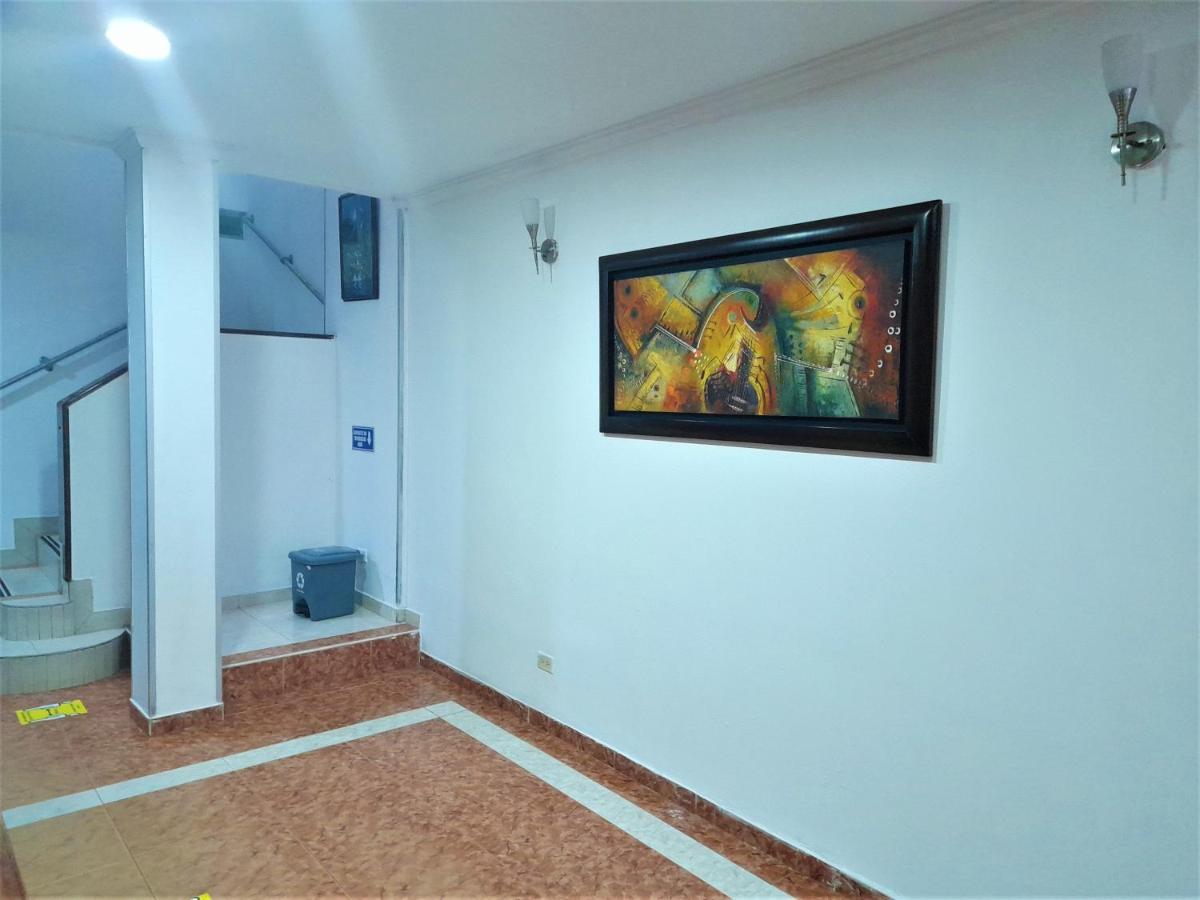 Hotel Ricaurte *