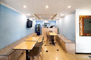 Hotel Arena Plaza 3*