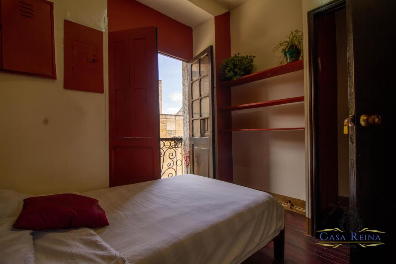 Hostal Casa Reina *
