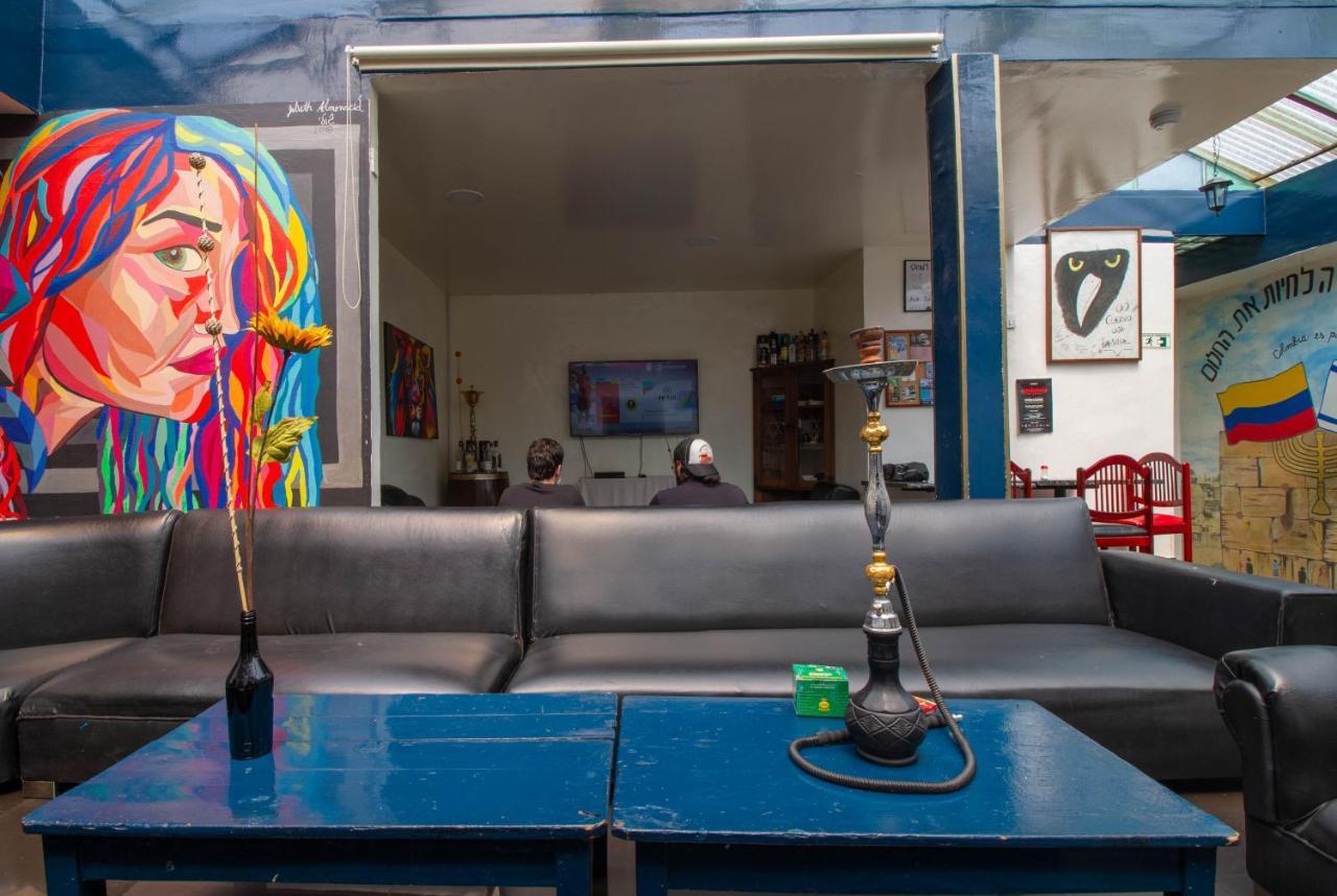 Casa Reina Hostal *