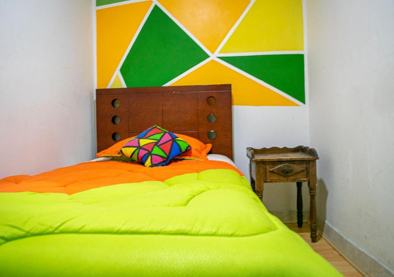 Onde Pepe Candelos Hostal *