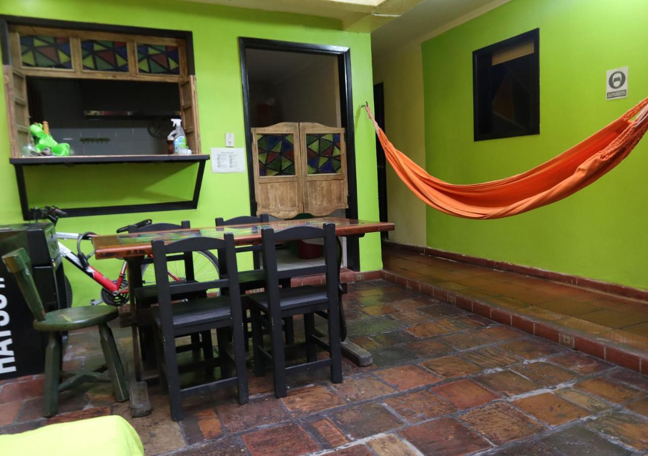 Onde Pepe Candelos Hostal *