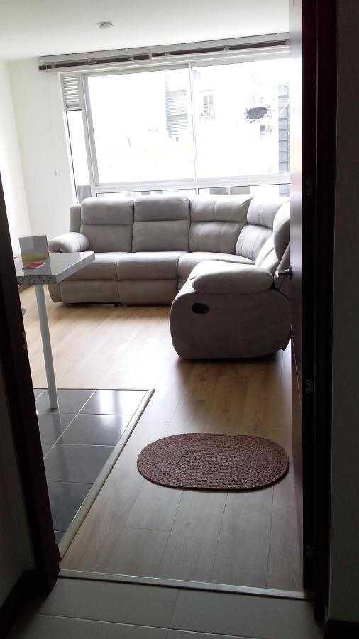Nuevo Y Moderno Apartestudio Totalmente Amoblado Excelente Iluminación