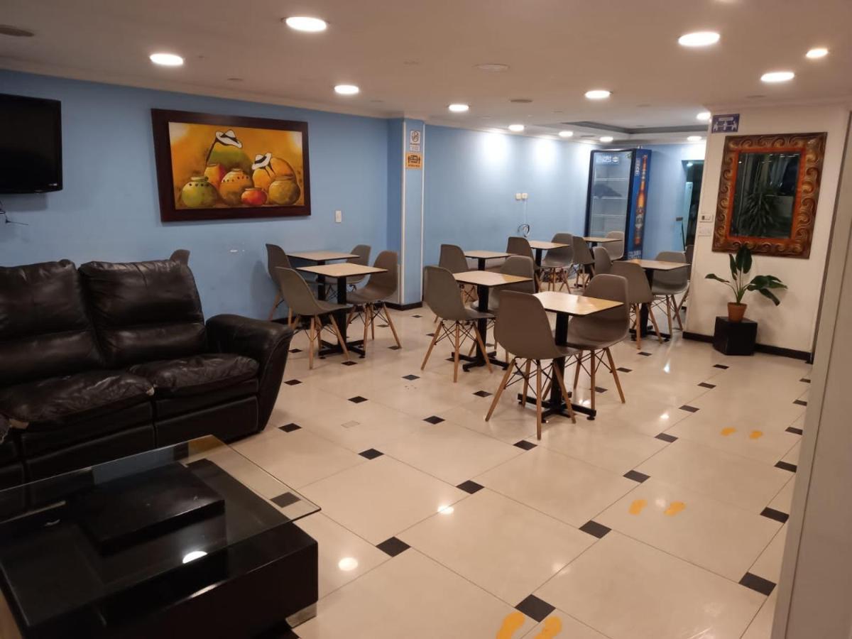 Arena Plaza 3*