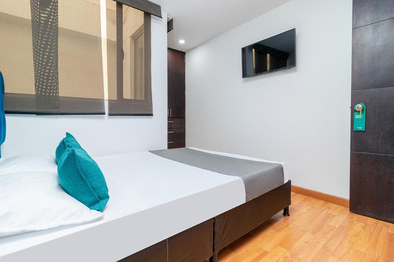 Ayenda Corferias Hotel 3*