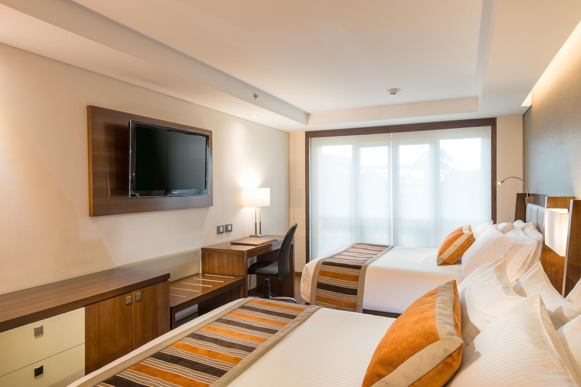 Dann Carlton Hotel