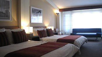 Hotel Evenia The Book 4*