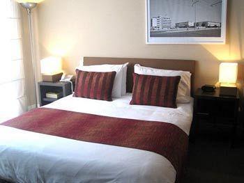 Evenia The Book 4* Bogota