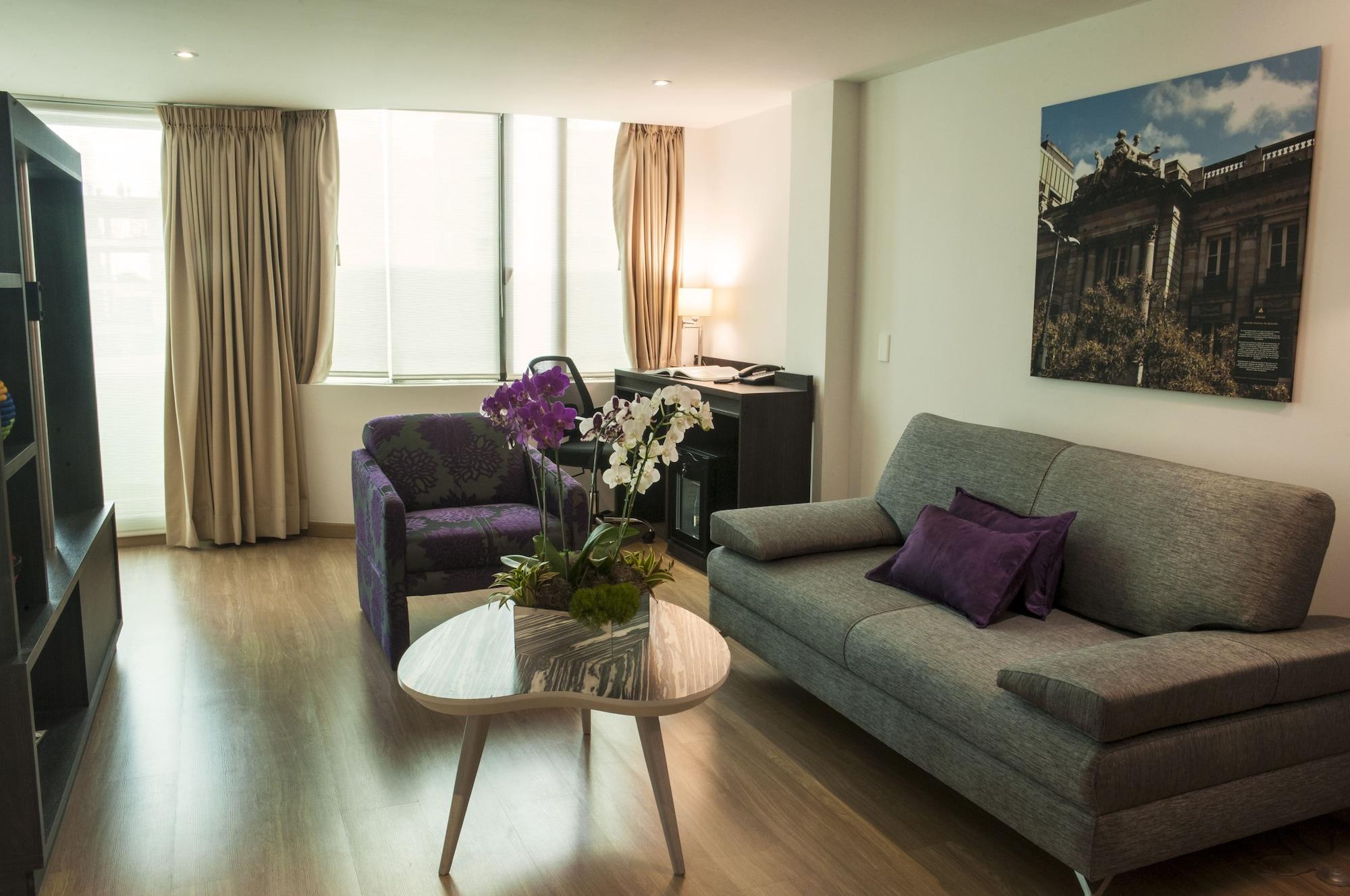 Grand Park Hotel