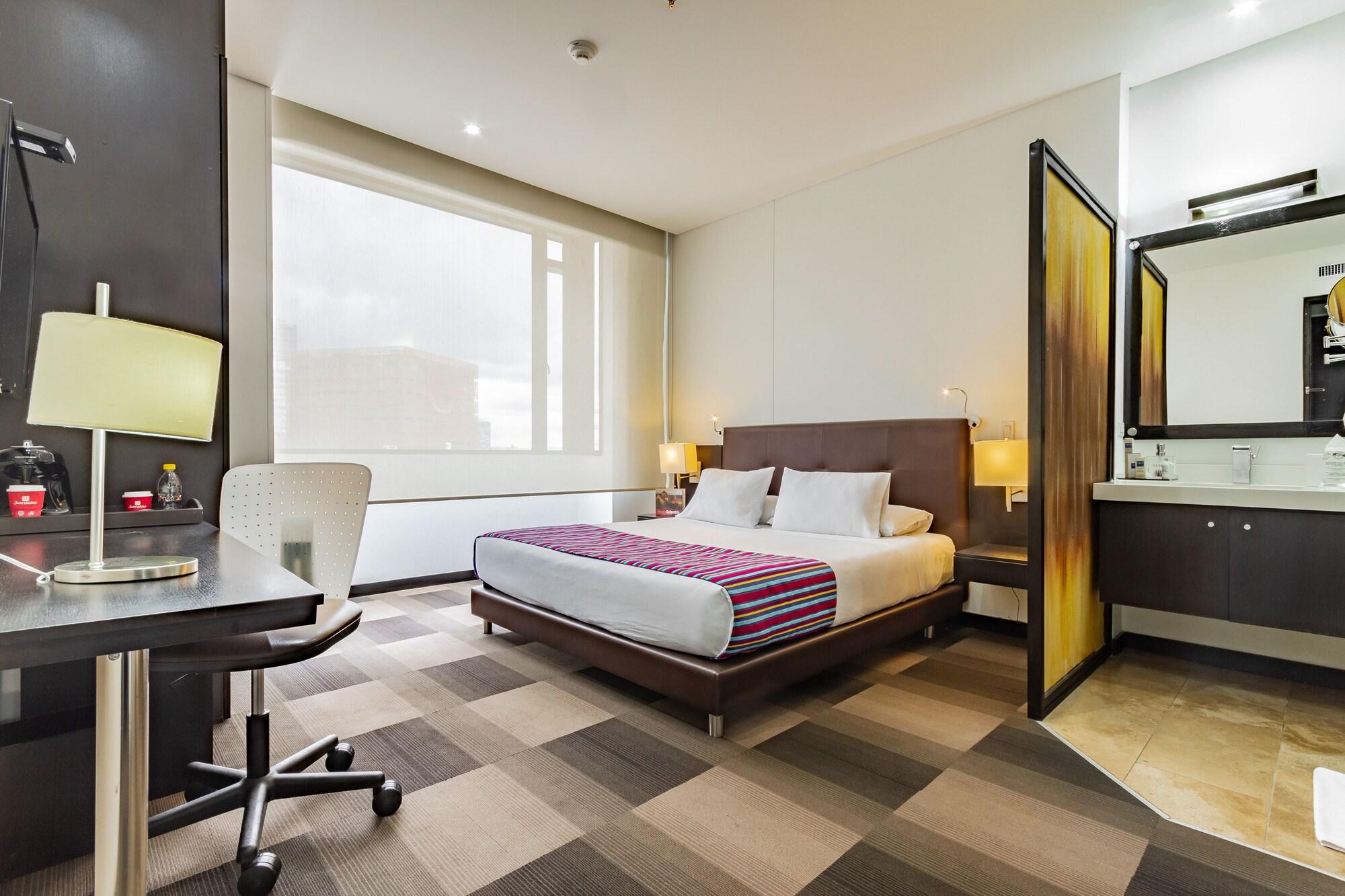 Tryp By Wyndham Usaquén 4*