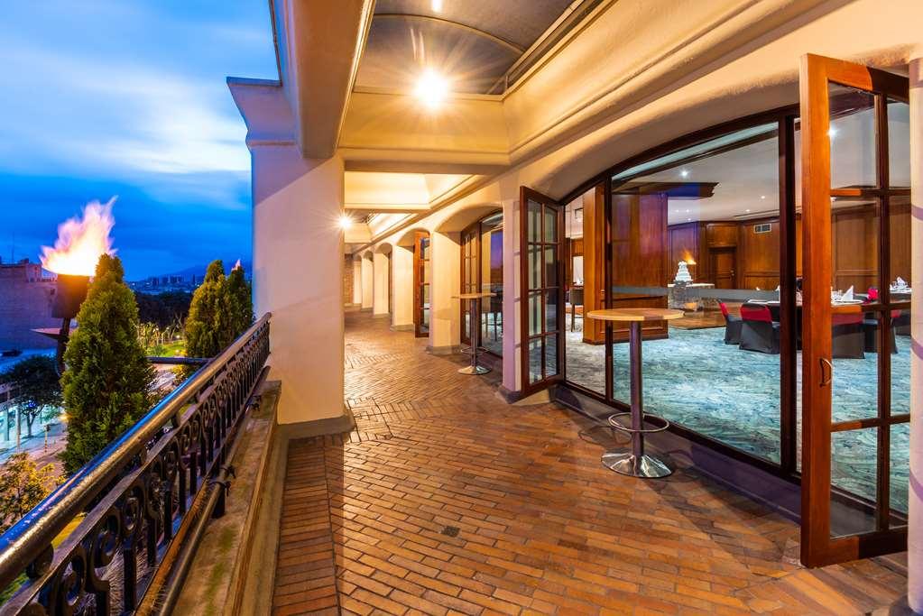Hotel Dann Carlton
