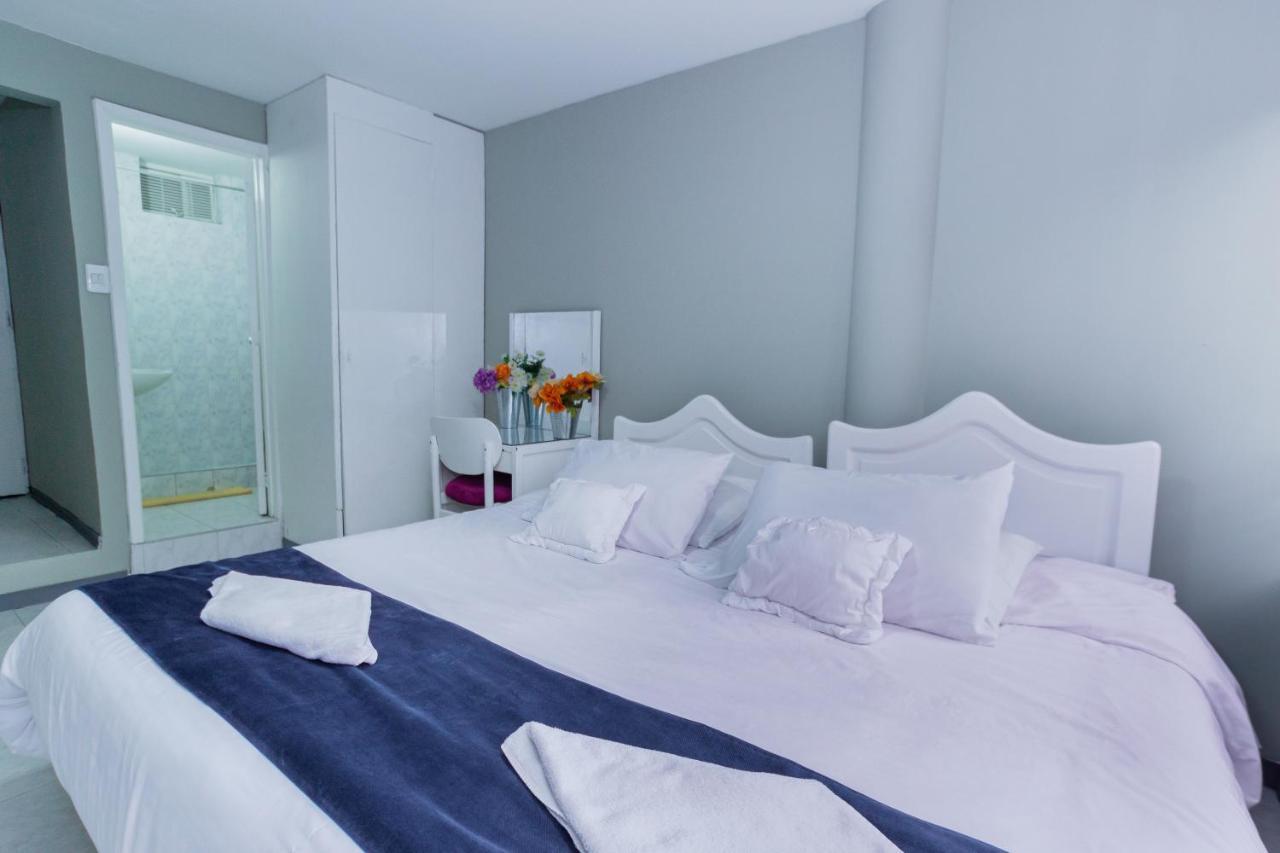 Apartasuites & Teusaquillo 3*