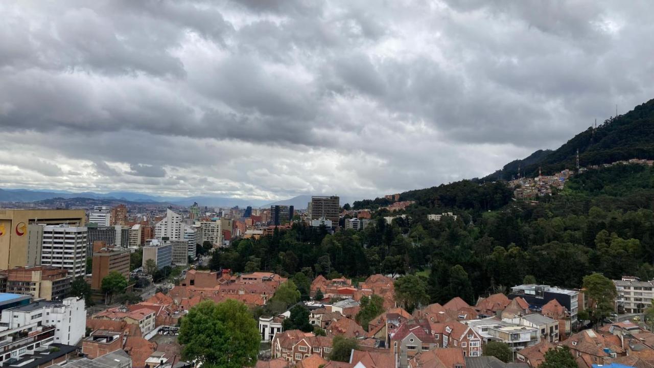 En - Apartamento Amoblado Centro Internacional Apartamento