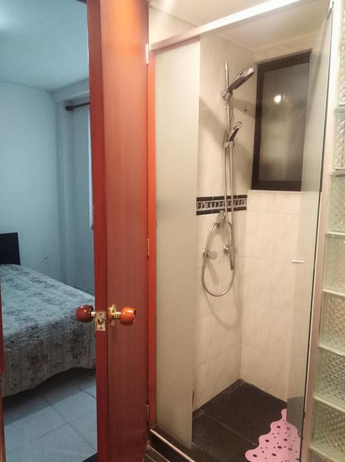 Habitación en casa particular Carrera 13 # 20-56 Apto 202 - Barrio Alameda, Centro *