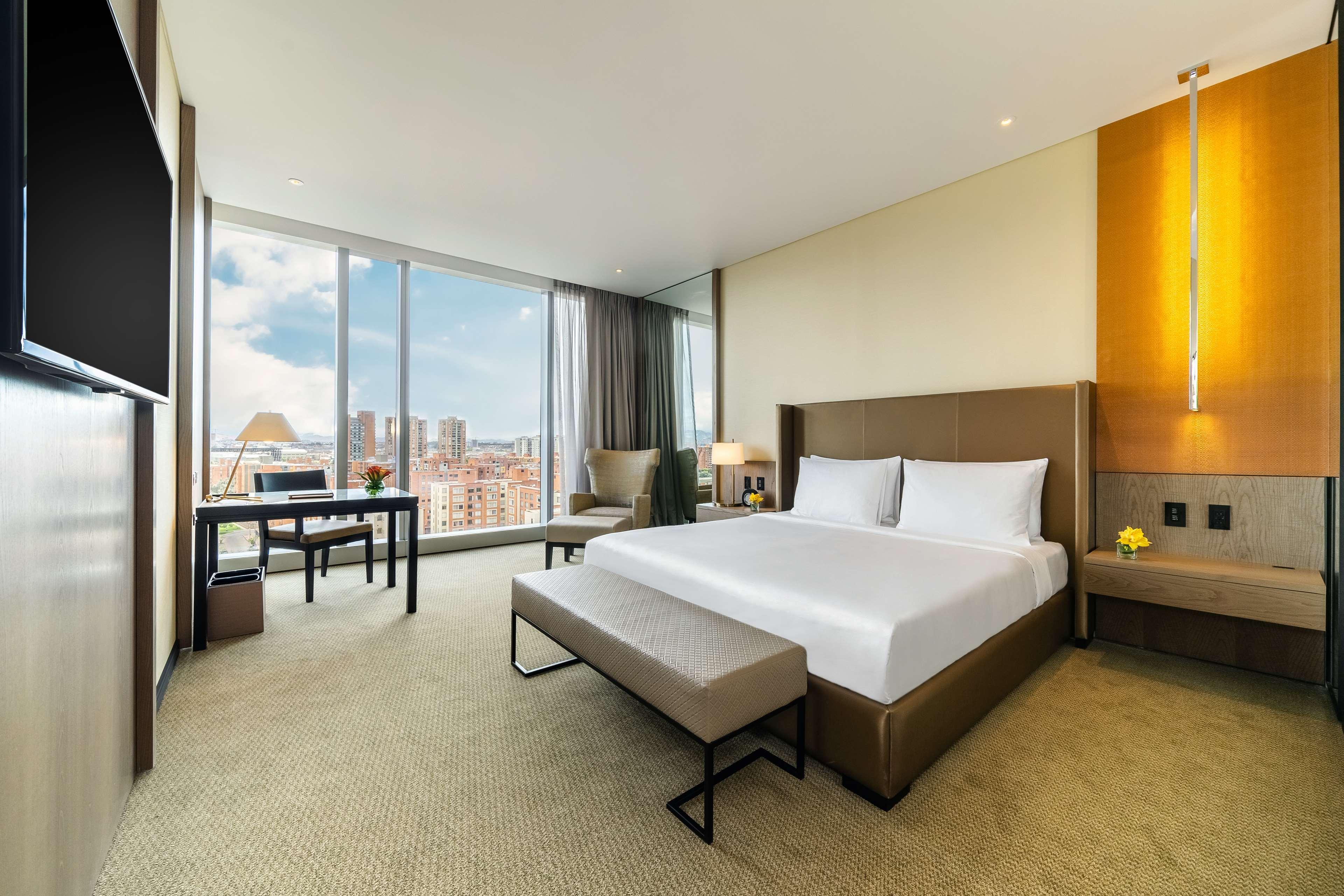 Grand Hyatt Hotel 5*