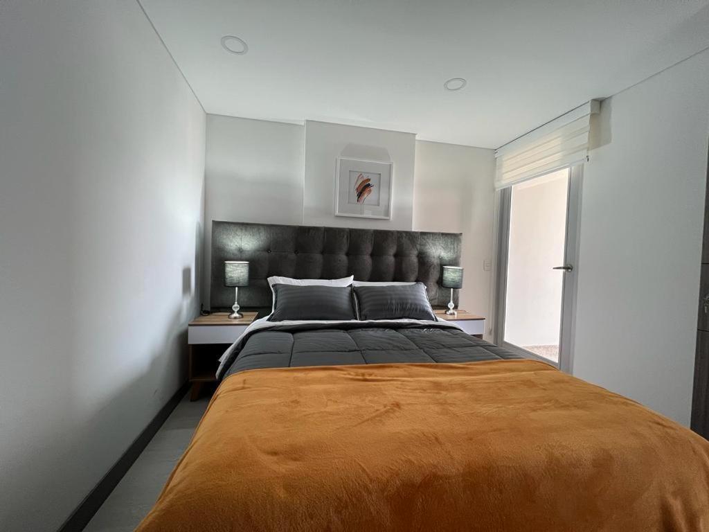 Magnifico Y Confortable Amoblado # 303