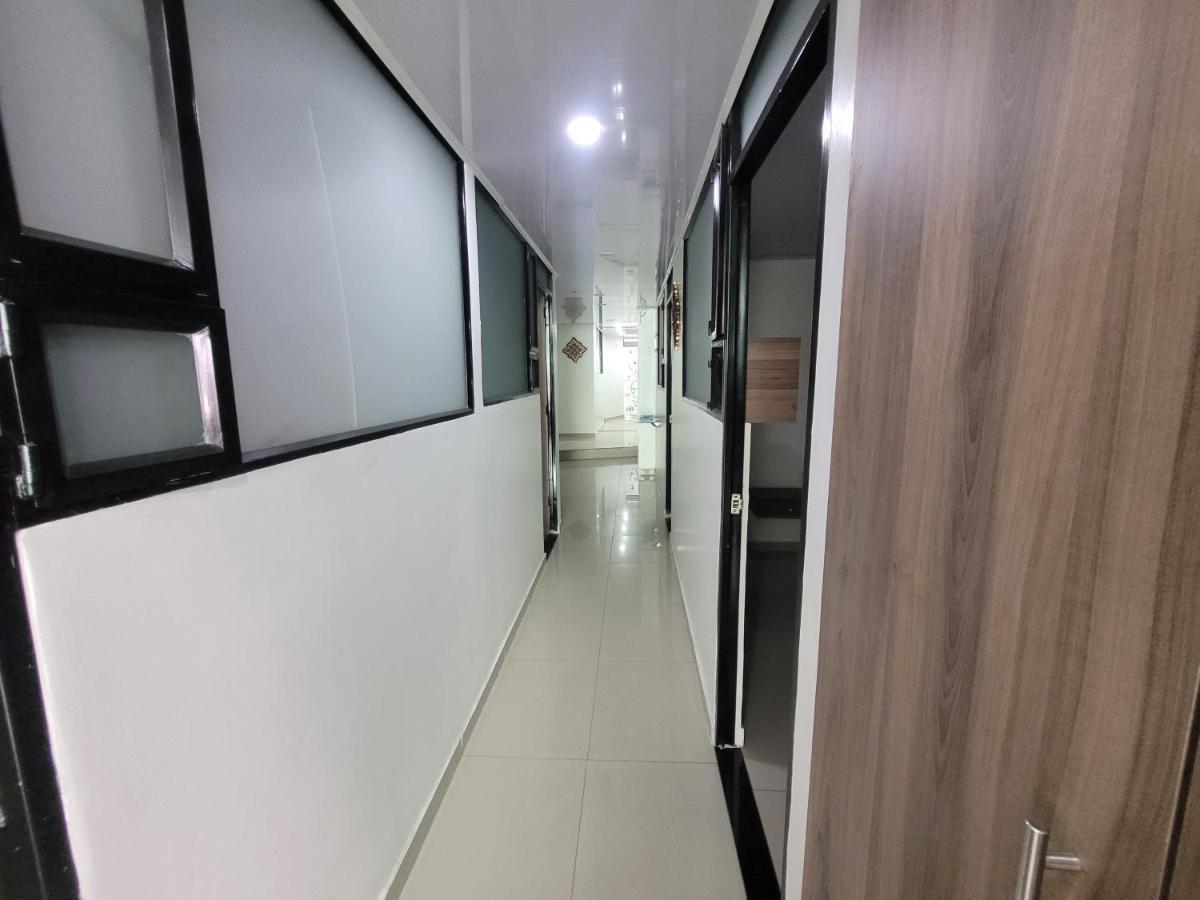 Terraza30 Aparta Suites Av Cra Treinta Sur * Bogotá