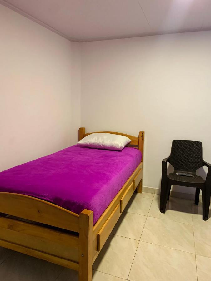 Pensión Habitación Cercana Al Aeropuerto