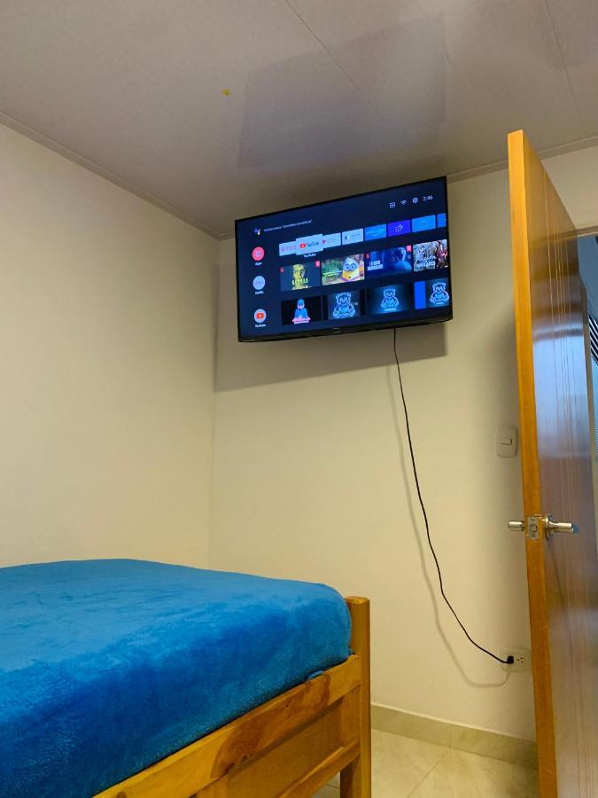 Habitación Cercana Al Aeropuerto Pensión Bogotá