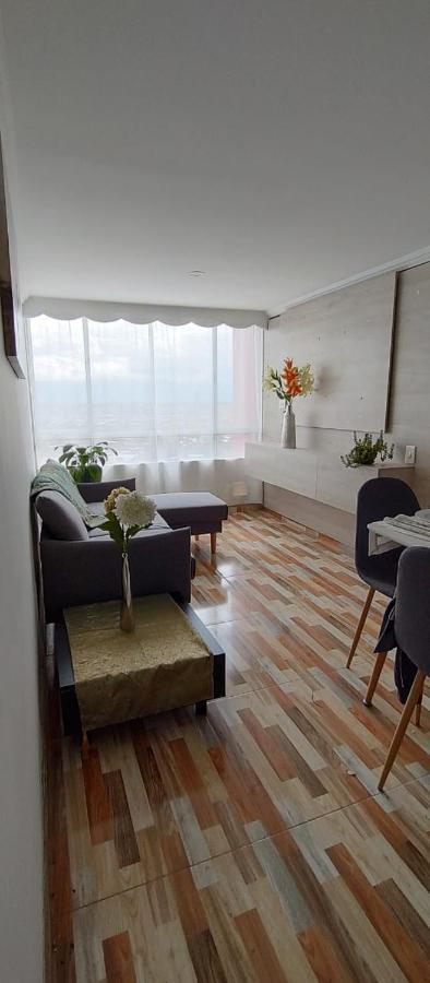 Hermoso En Conjunto Cerrado Cerca Al Aeropuerto