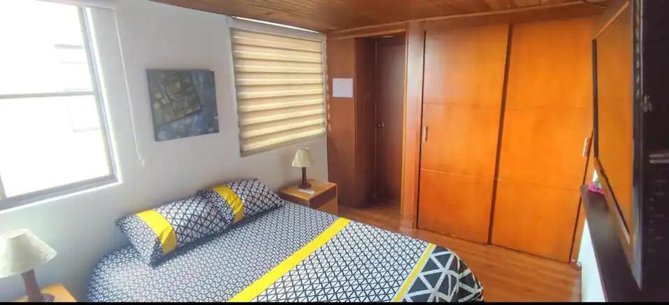 Guest house Habitacion Con Bano Privado Chapinero