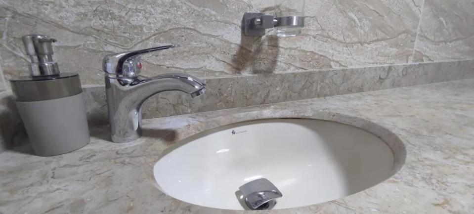 Habitacion Con Bano Privado Chapinero Guest house *