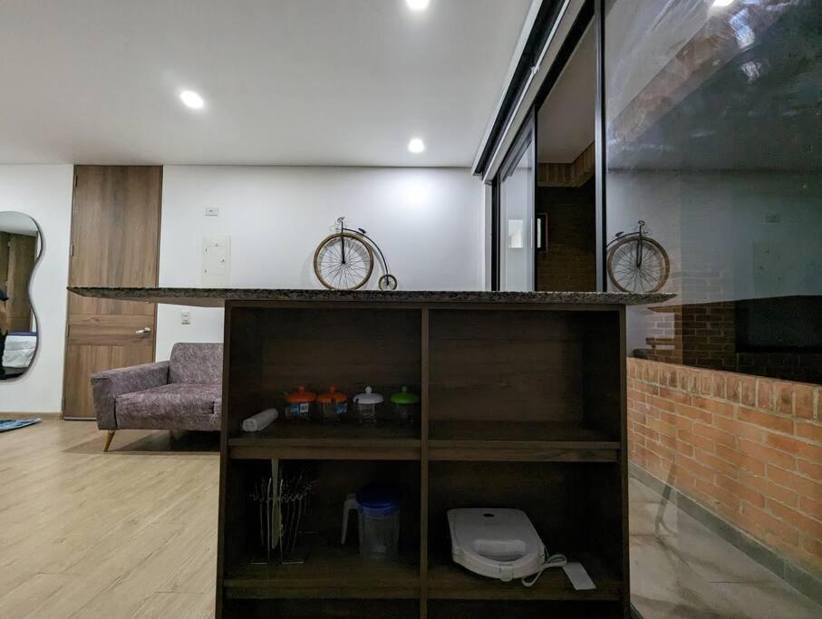 Hermoso Loft En Unicentro, Batan, Clinica Reina Sofia! Apartamento *