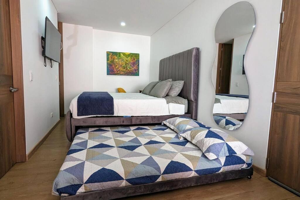 Hermoso Loft En Unicentro, Batan, Clinica Reina Sofia! Apartamento Bogotá