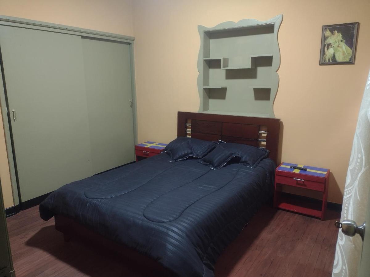 Hospedaje Casa Rojas Pensión Bogotá