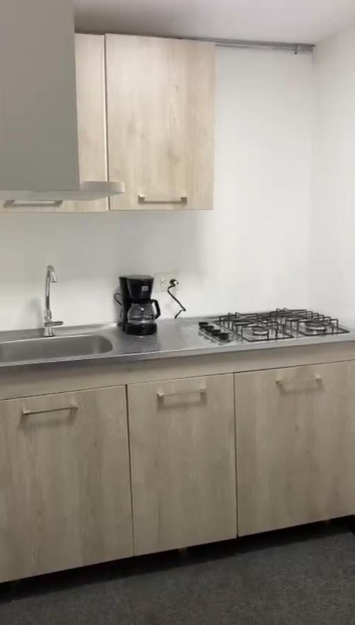 Home76 Apartamento