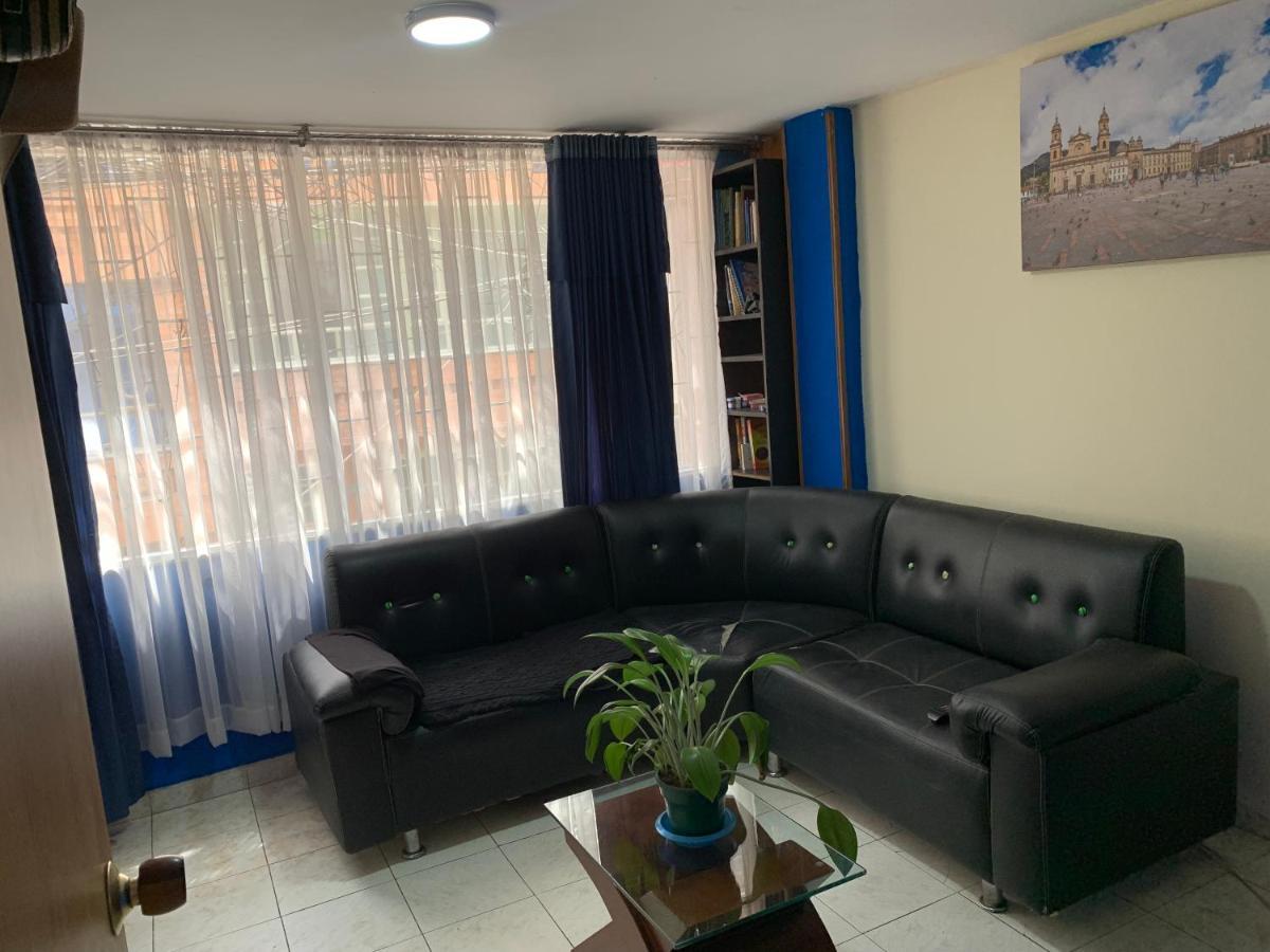 Habitación Cercana Al Aeropuerto Pensión *