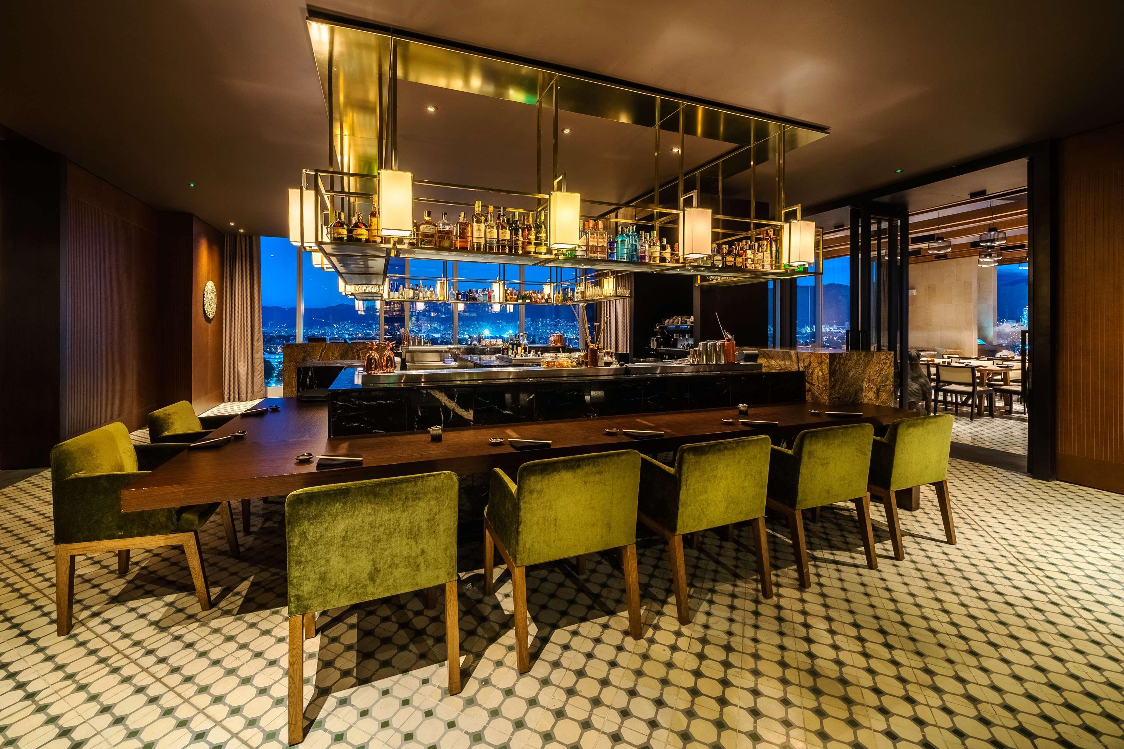 Grand Hyatt 5*