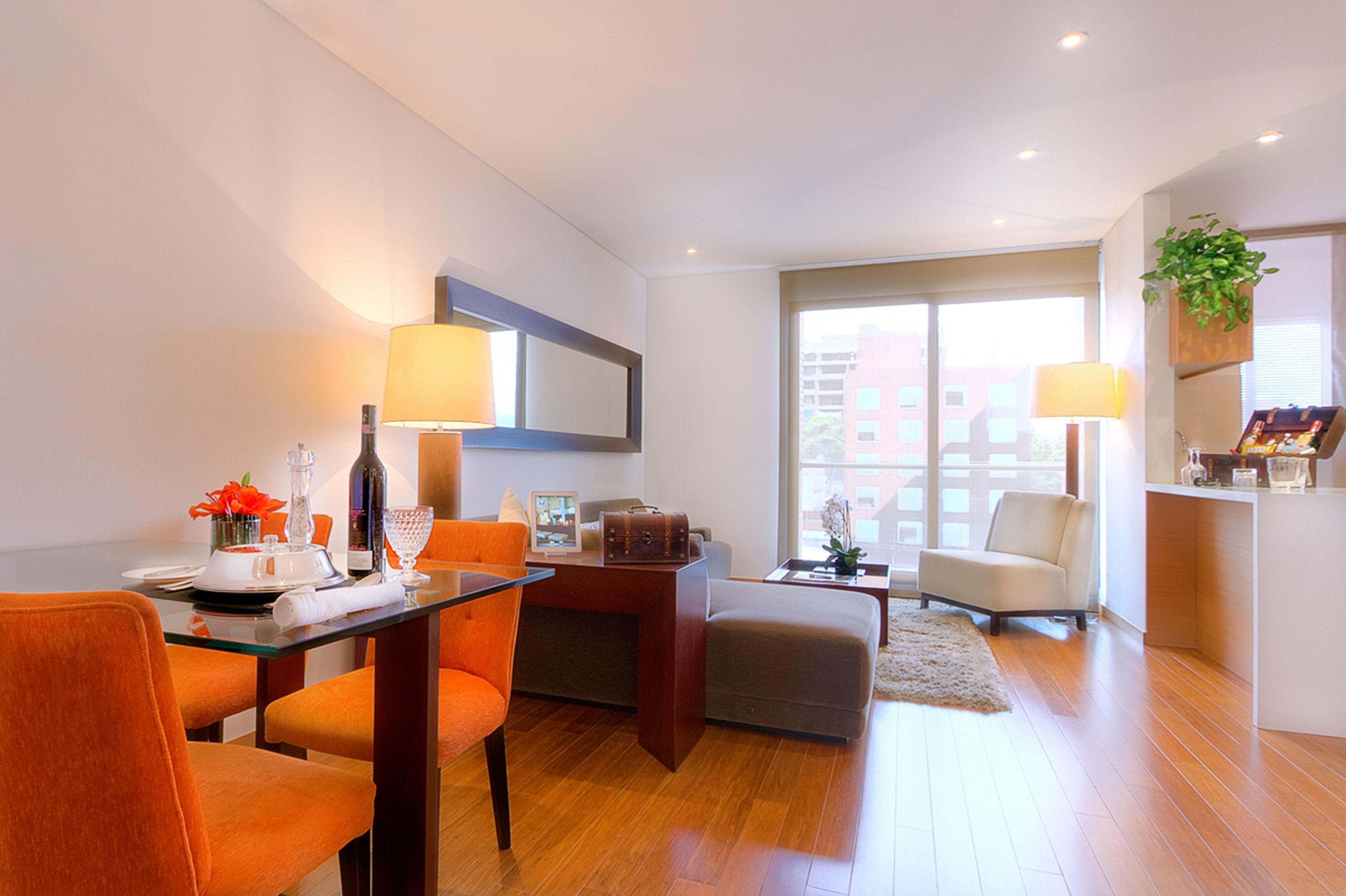 93 Luxury Suites&residences Apartahotel 5*