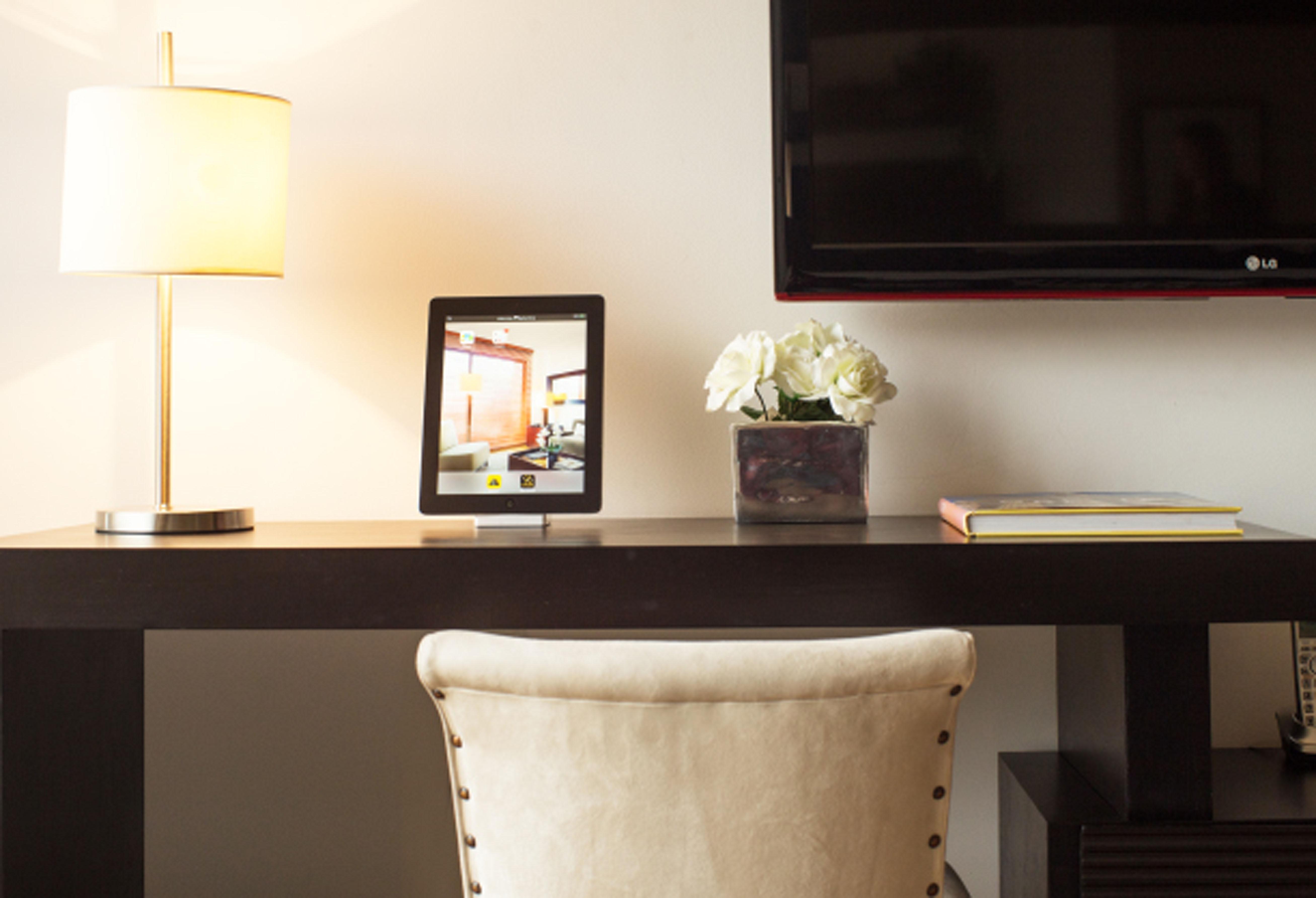 93 Luxury Suites&residences