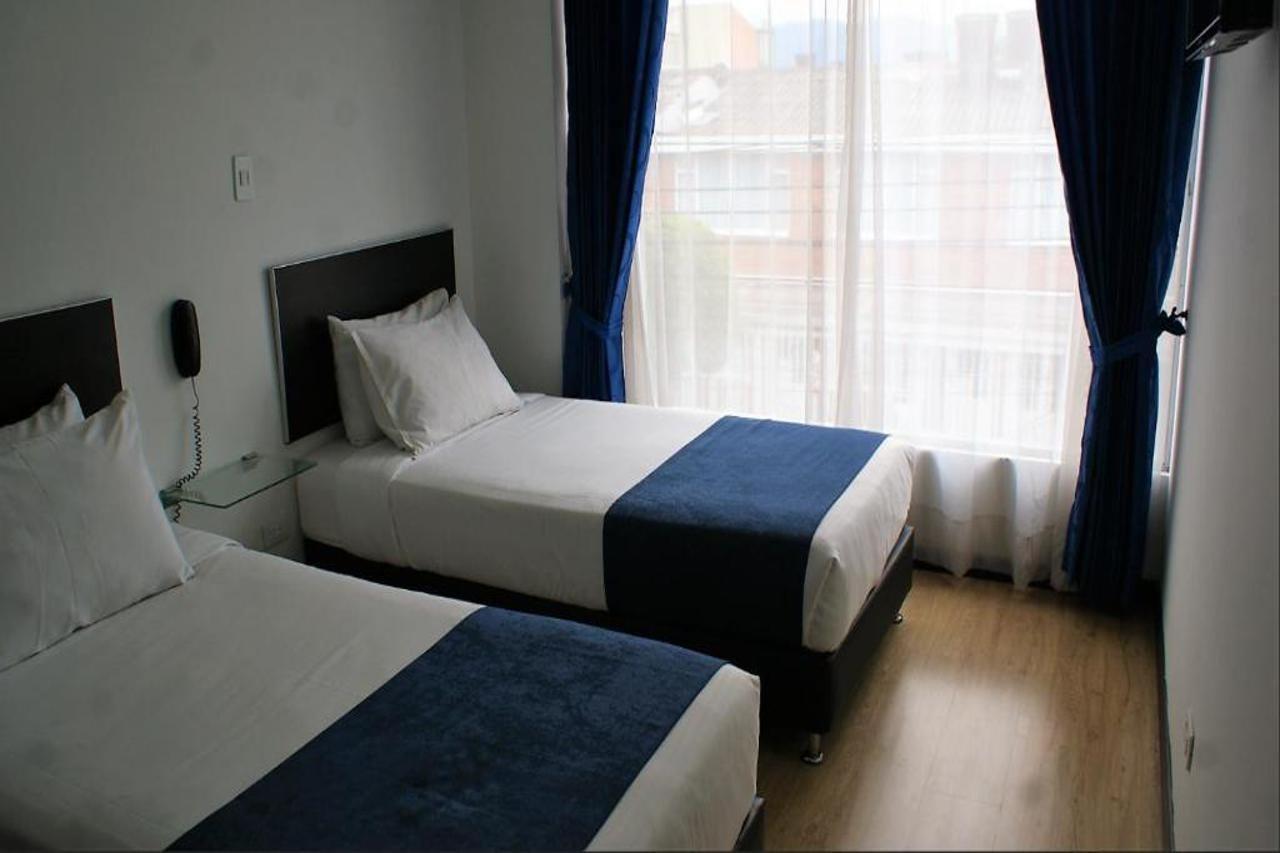 Hotel Ayenda Cgh Airport 3*