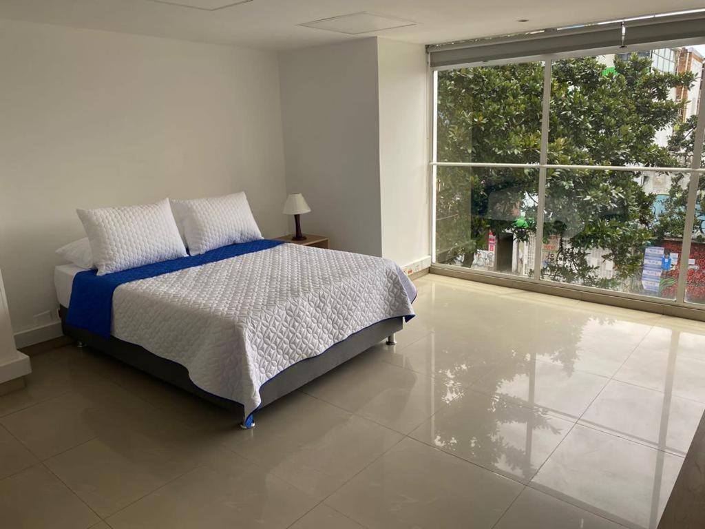International Hotel *