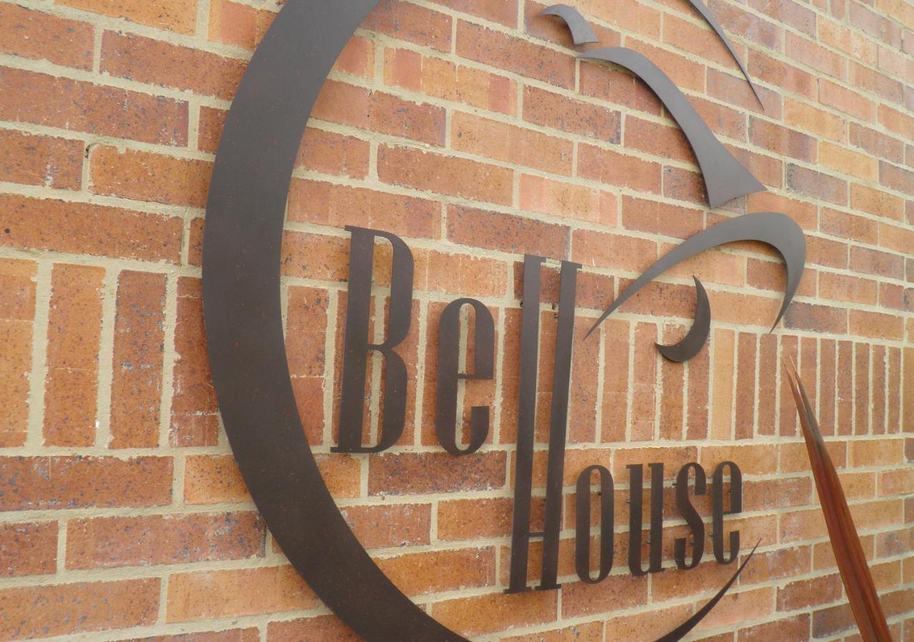 Apartasuites Bellhouse Apartahotel *