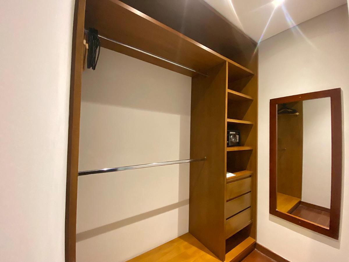 Apartahotel Apartasuites Bellhouse *