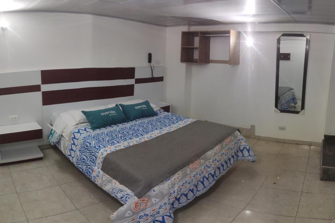 Hotel Ayenda Gold House *