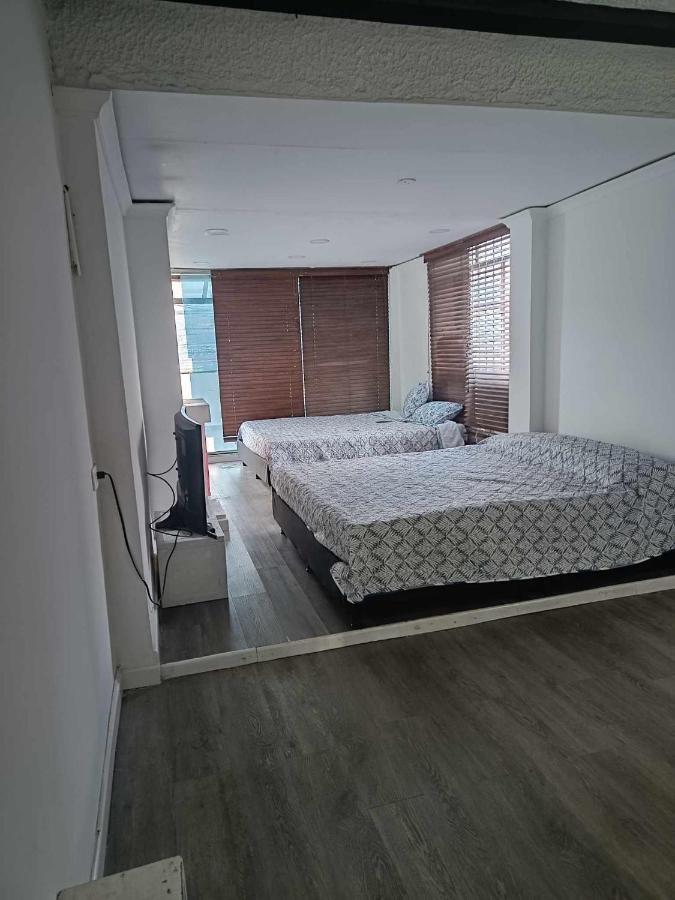 Casa En El Norte De La Ciudad, A 5 Minutos Del Portal Norte * Bogotá