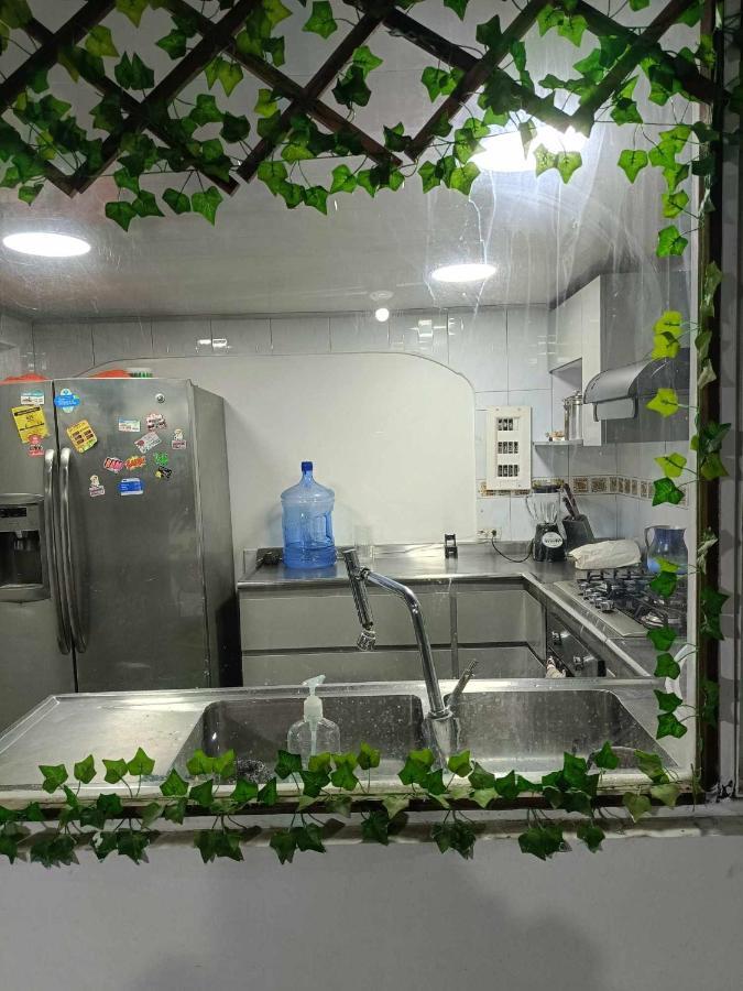Pensión Casa En El Norte De La Ciudad, A 5 Minutos Del Portal Norte *