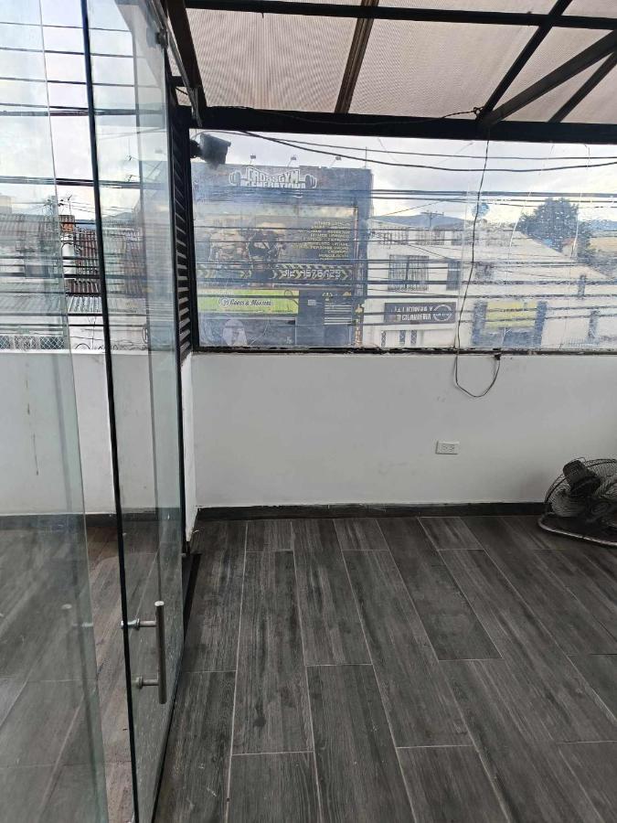 Casa En El Norte De La Ciudad, A 5 Minutos Del Portal Norte Pensión Bogotá