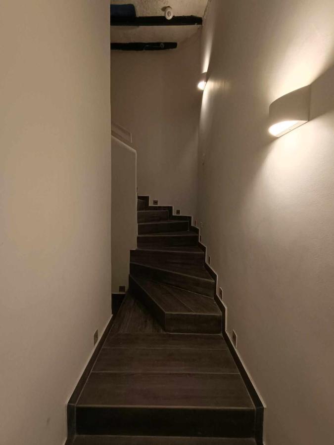 Casa En El Norte De La Ciudad, A 5 Minutos Del Portal Norte * Bogotá