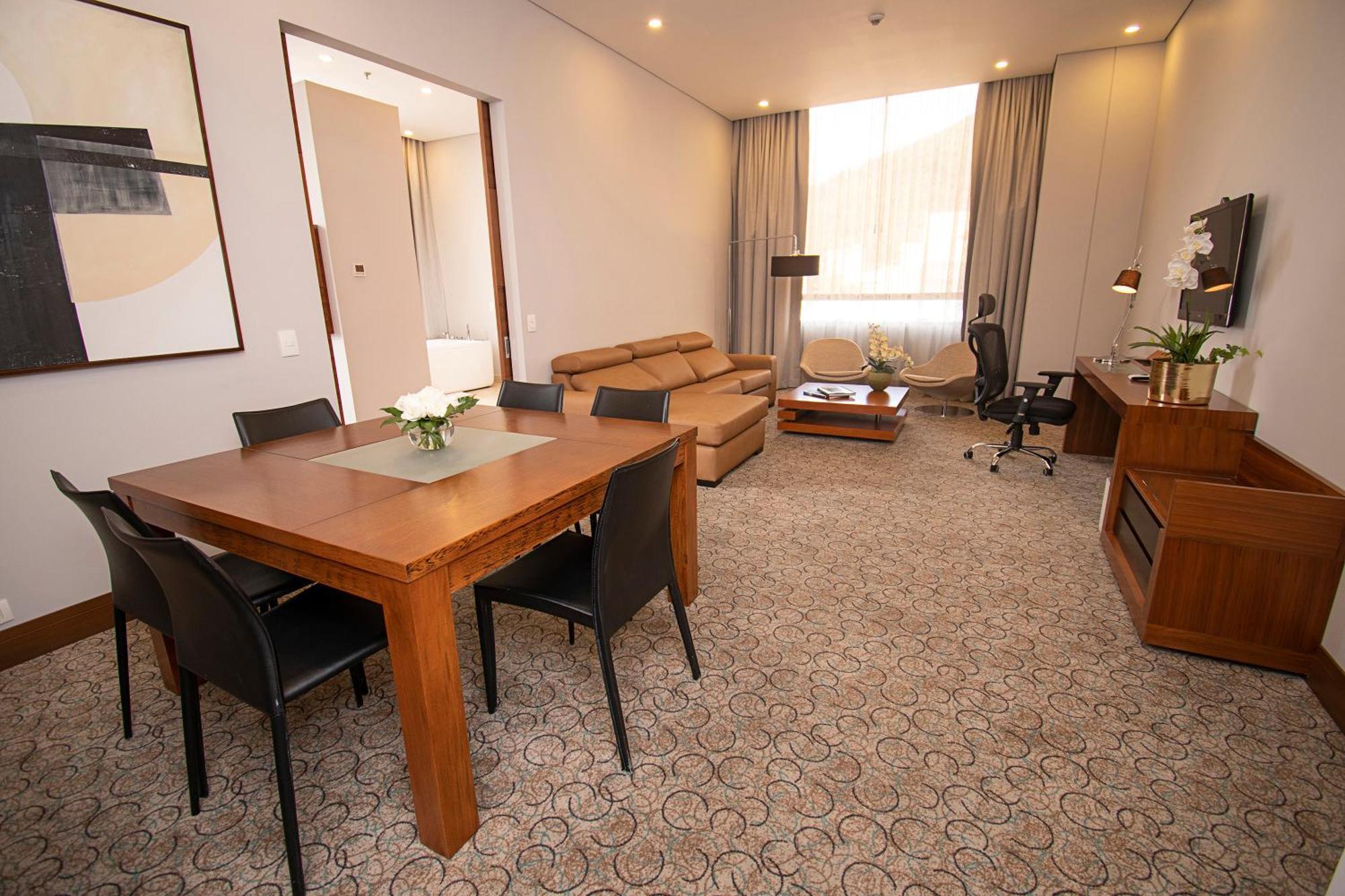 Doubletree By Hilton Parque 93 Bogotá