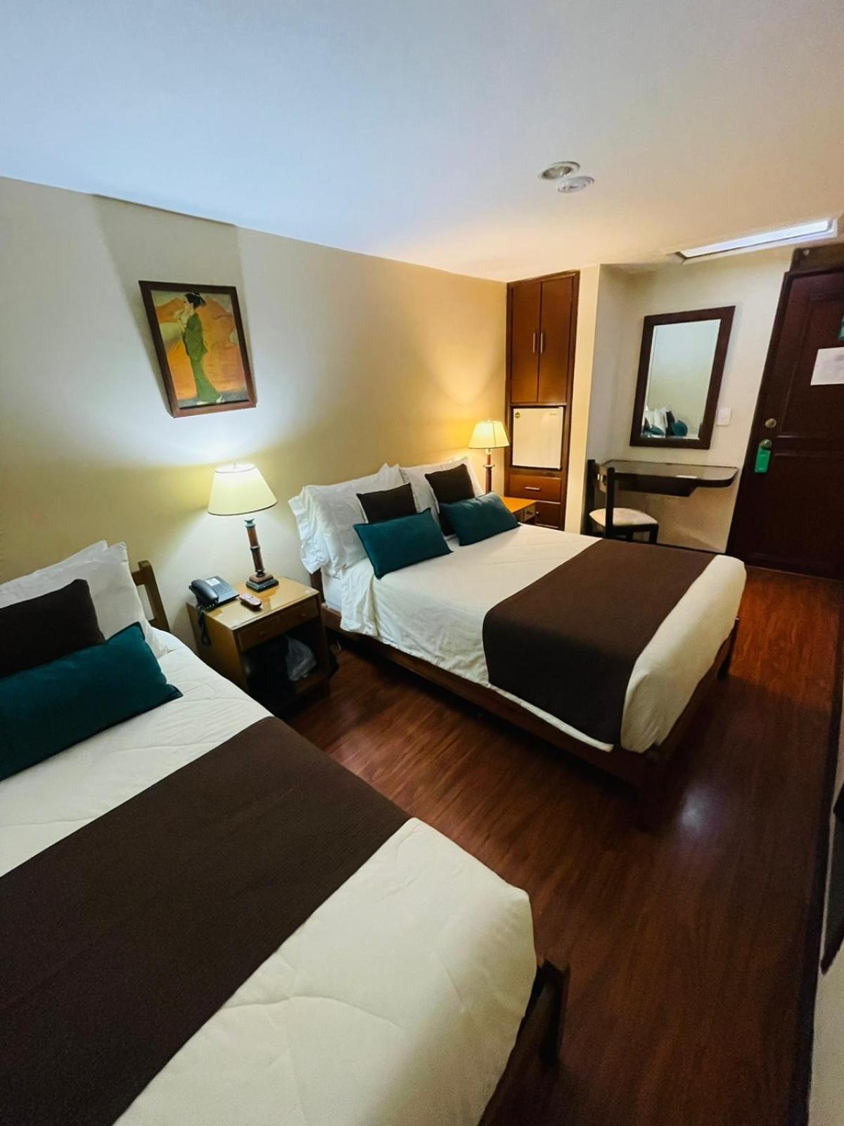 Hotel Ayenda La Sabana 3*