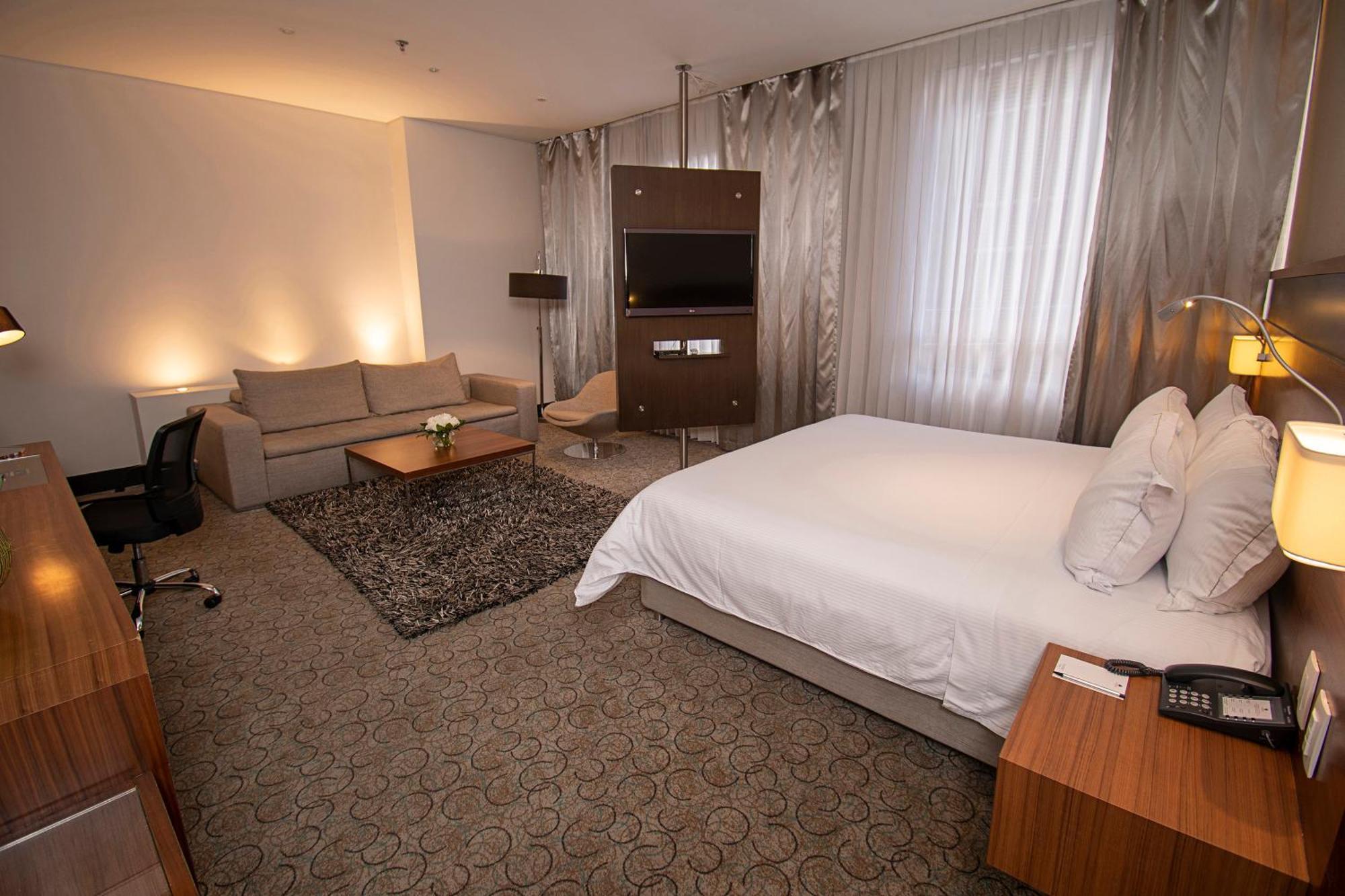 Doubletree By Hilton Parque 93 Bogotá