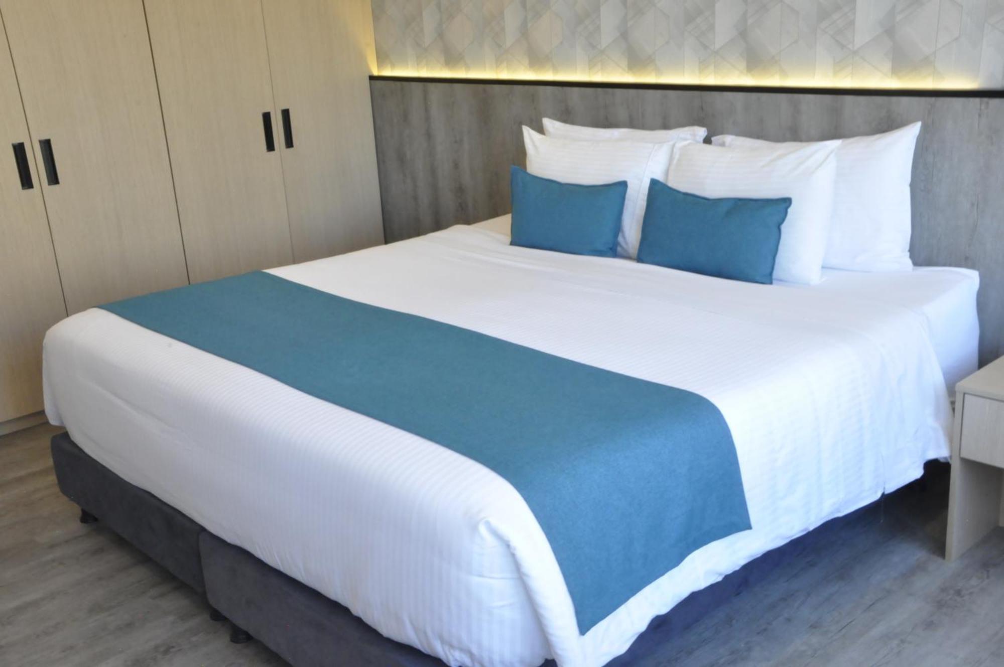 Grand Park Hotel 4*